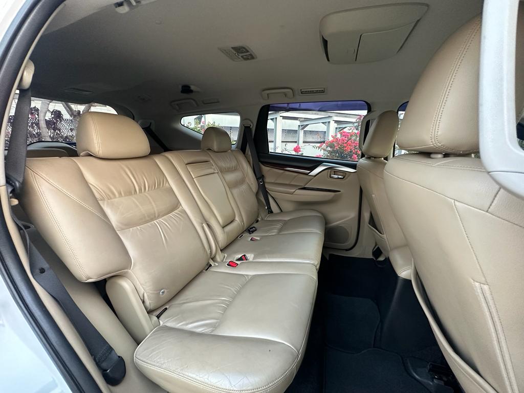 2017 Mitsubishi Pajero Sport 2017 Mitsubishi Pajero Sport