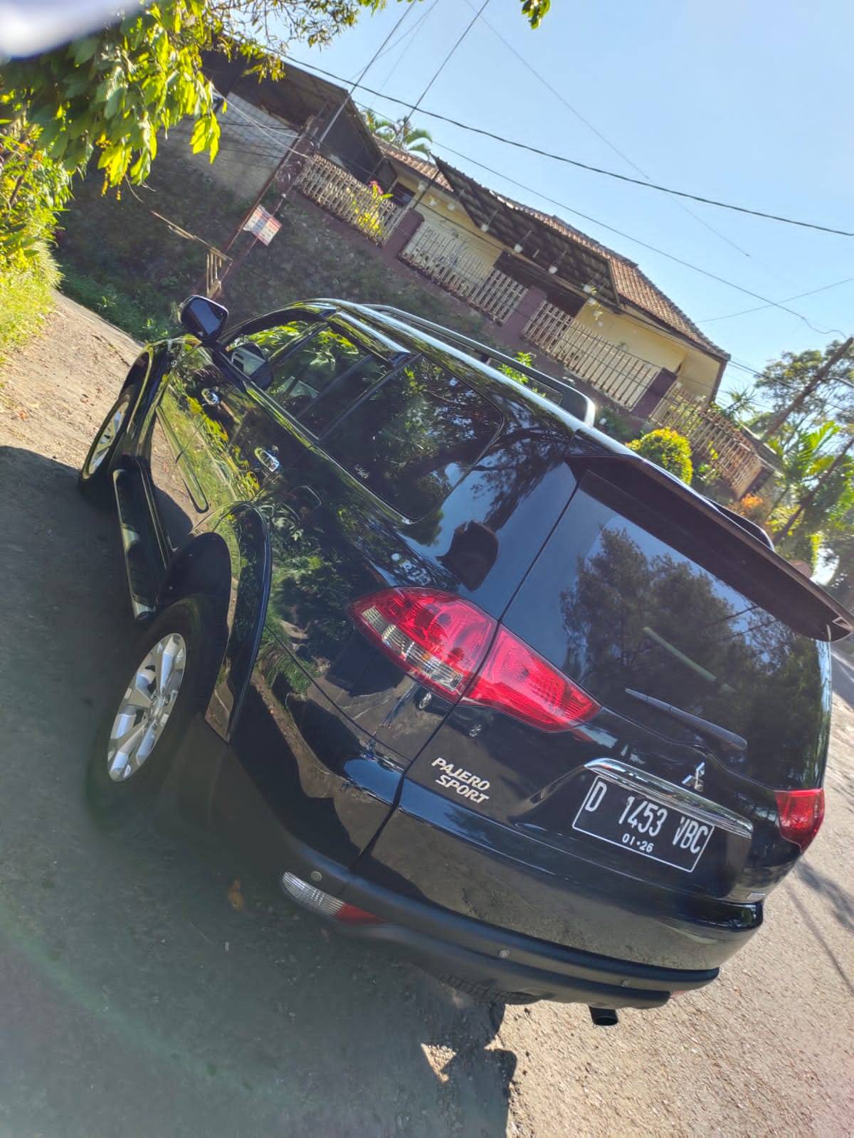 2015 Mitsubishi Pajero Sport  2015 Mitsubishi Pajero Sport