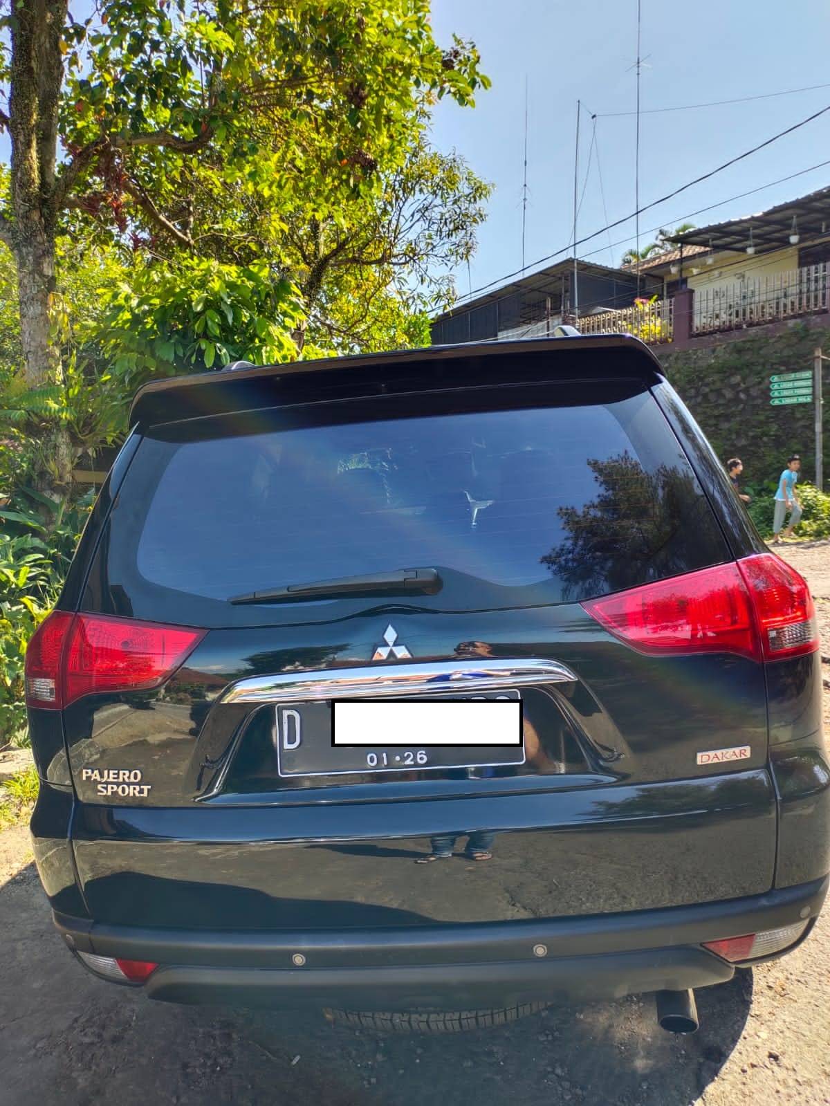 2015 Mitsubishi Pajero Sport  2015 Mitsubishi Pajero Sport