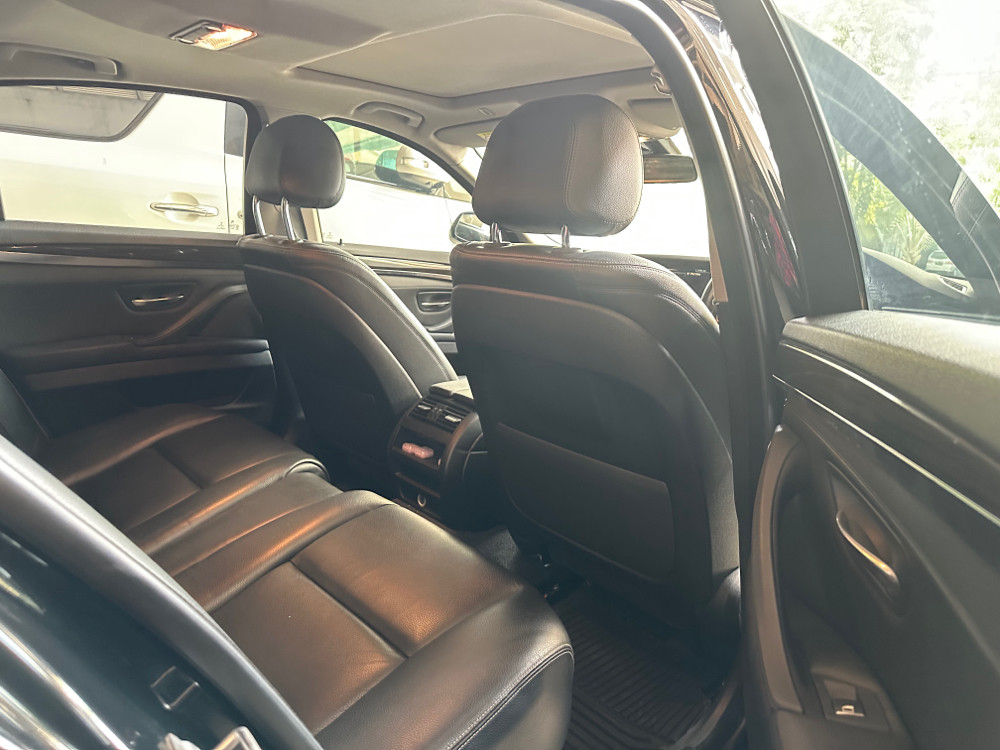 2016 BMW 5 Series Sedan 2016 BMW 5 Series Sedan