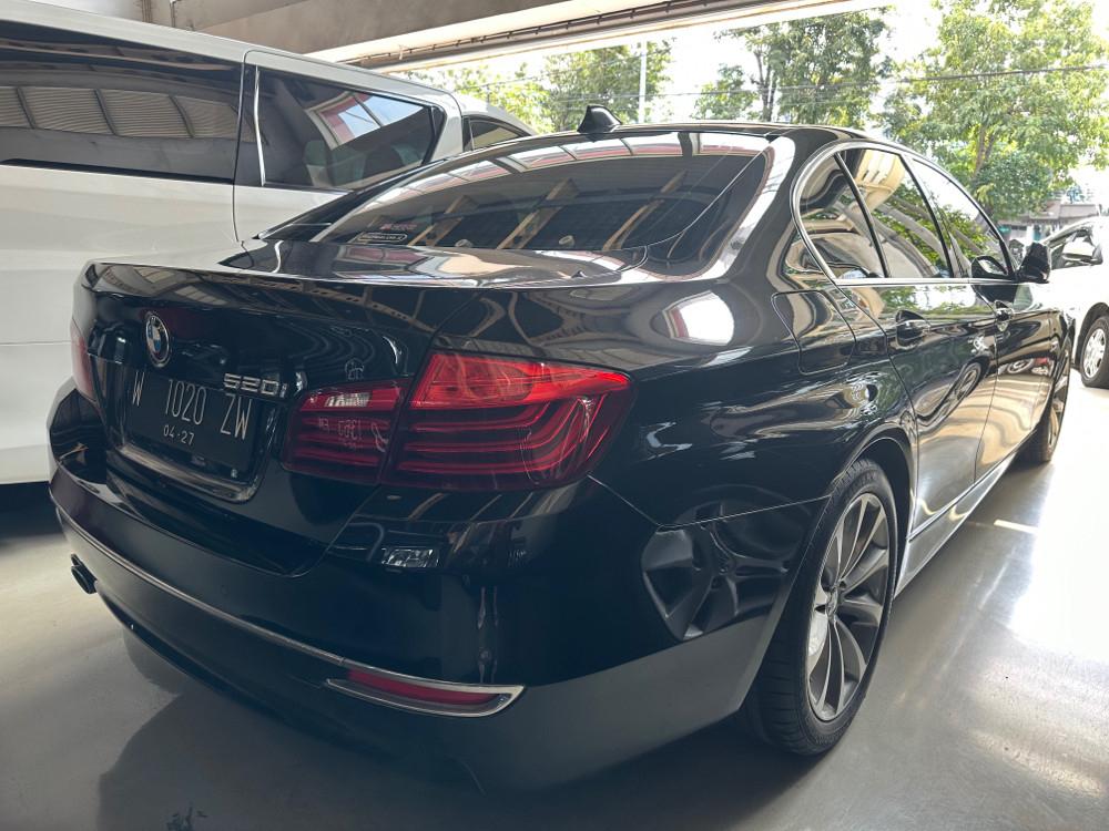 2016 BMW 5 Series Sedan 2016 BMW 5 Series Sedan