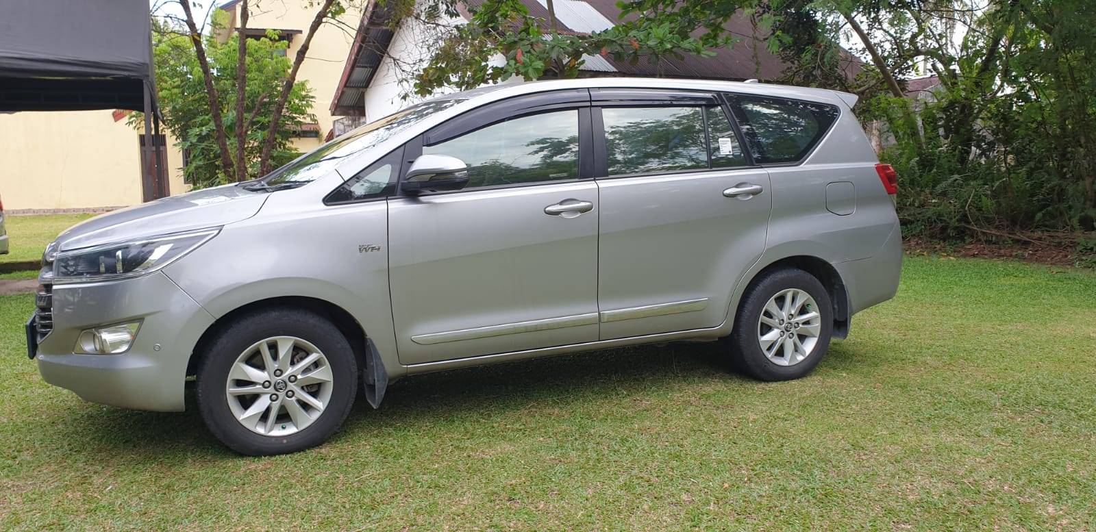 2018 Toyota Kijang Innova REBORN 2.0 V AT LUX 2018 Toyota Kijang Innova REBORN 2.0 V AT LUX