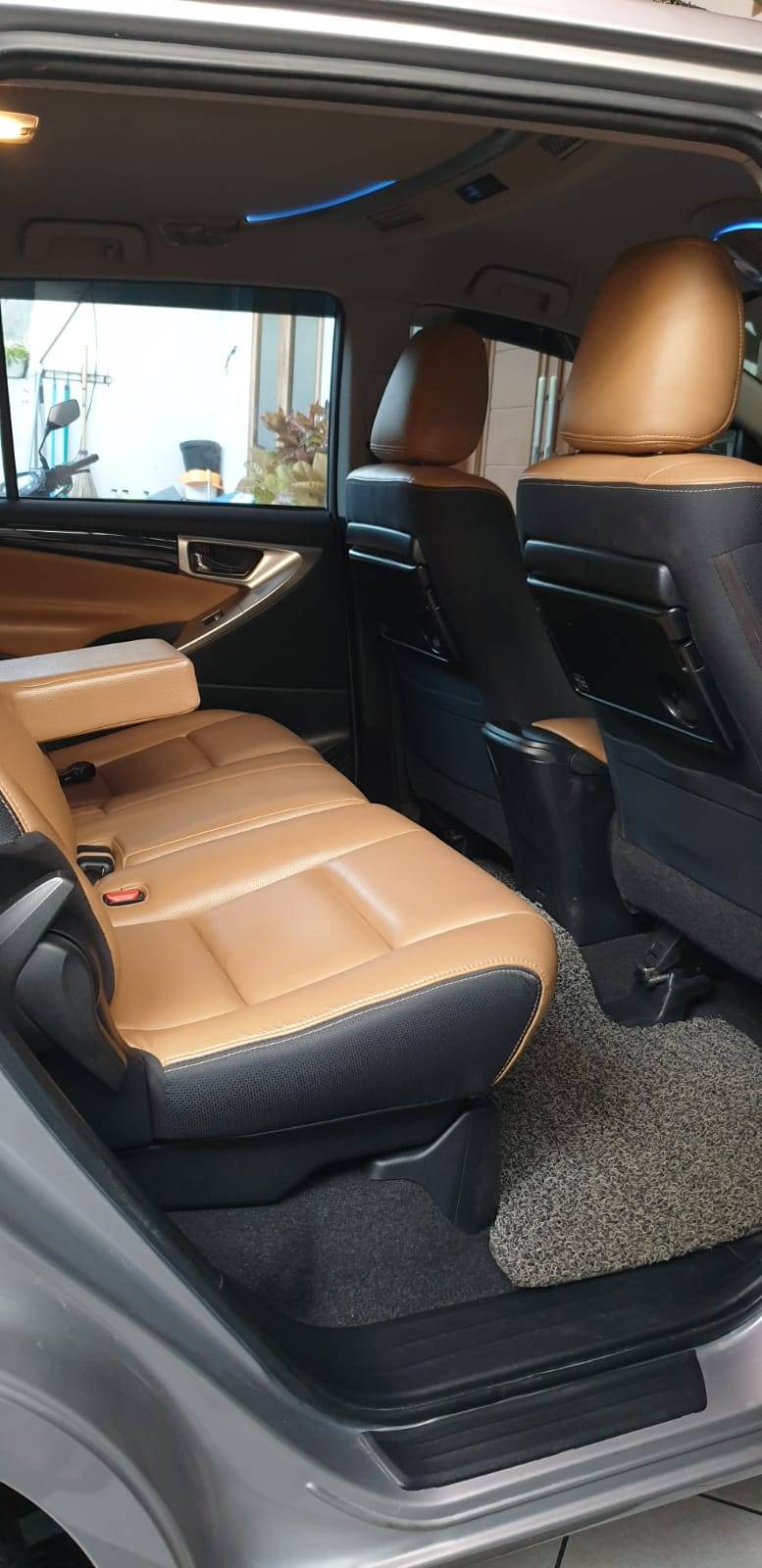 2018 Toyota Kijang Innova REBORN 2.0 V AT LUX 2018 Toyota Kijang Innova REBORN 2.0 V AT LUX