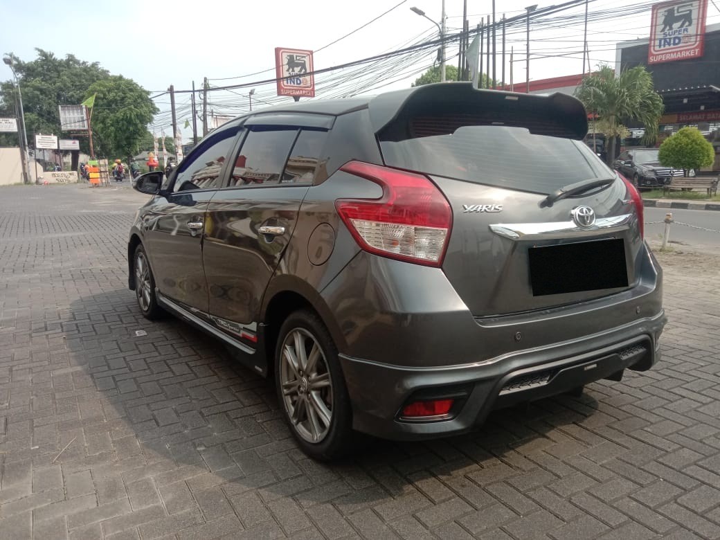 2015 Toyota Yaris 2015 Toyota Yaris