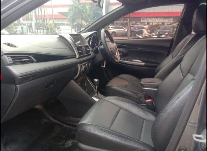 2015 Toyota Yaris 2015 Toyota Yaris