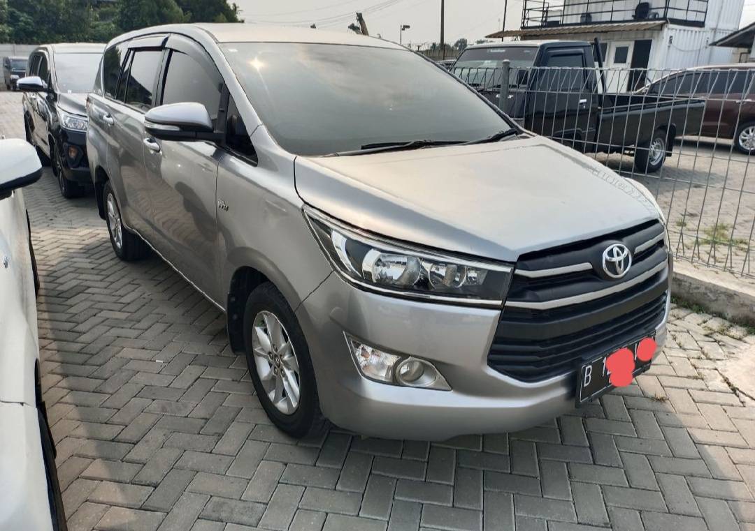 Second Hand 2016 Toyota Kijang Innova Second Hand 2016 Toyota Kijang Innova
