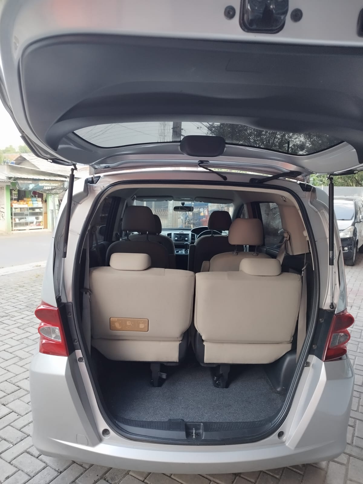 2010 Honda Freed 2010 Honda Freed