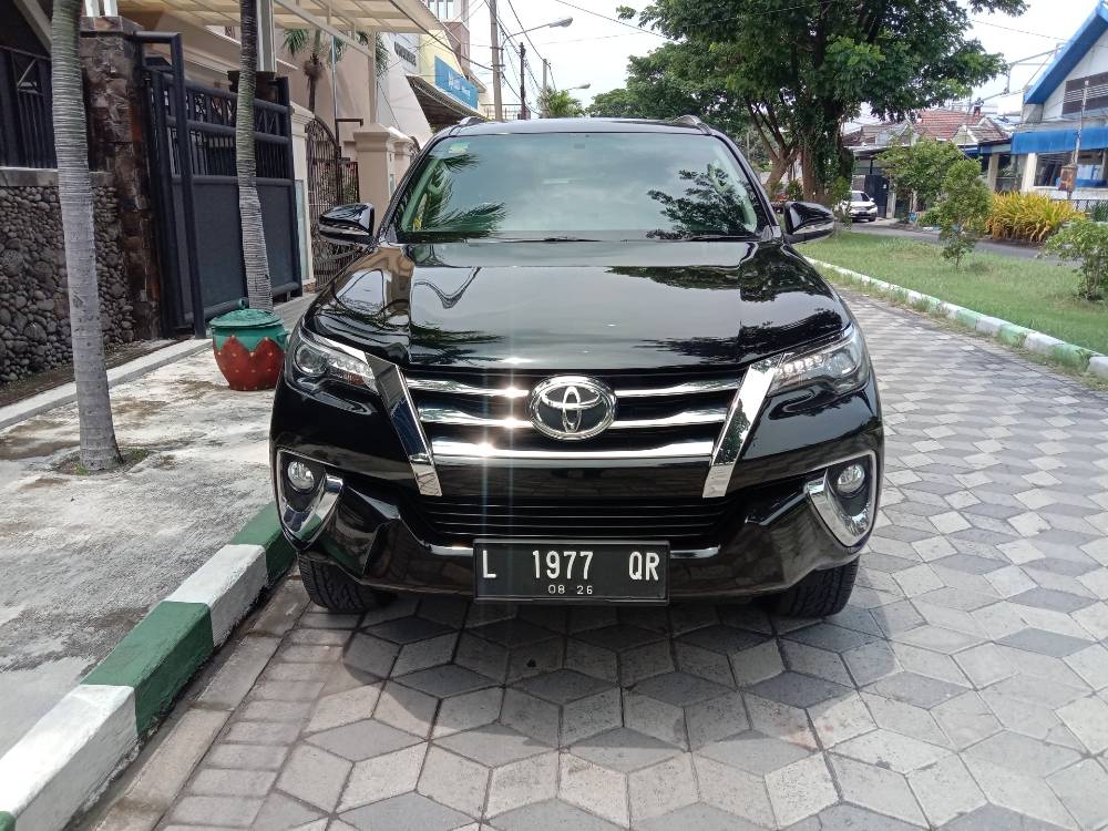 2016 Toyota Fortuner 2.4 VRZ AT 2.4 VRZ AT bekas