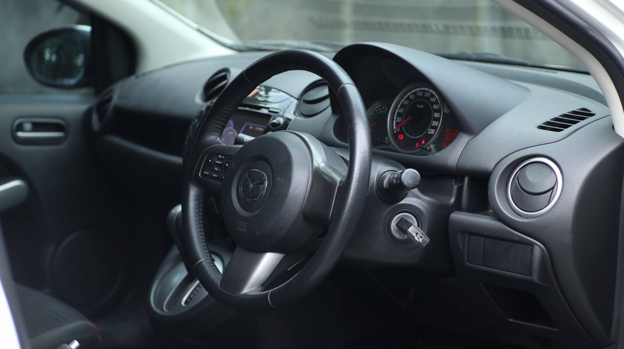 2014 Mazda 2 2014 Mazda 2