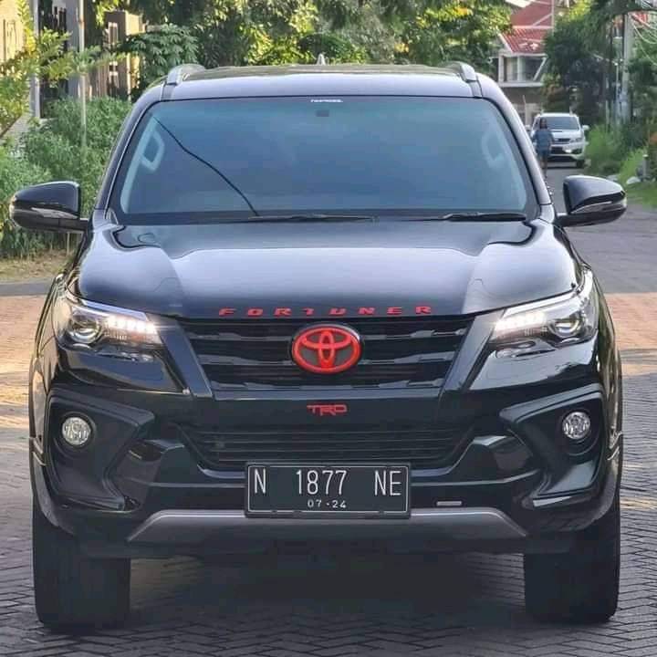 2019 Toyota Fortuner 2.4 VRZ AT 2019 Toyota Fortuner 2.4 VRZ AT