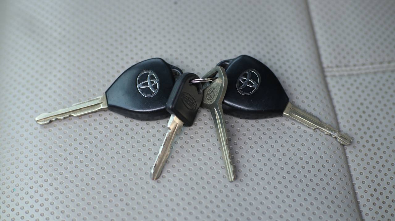 2014 Toyota Kijang Innova 2014 Toyota Kijang Innova