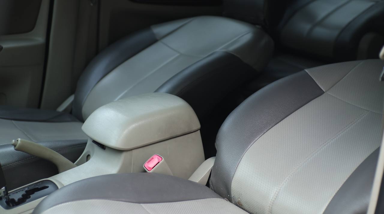 2014 Toyota Kijang Innova 2014 Toyota Kijang Innova