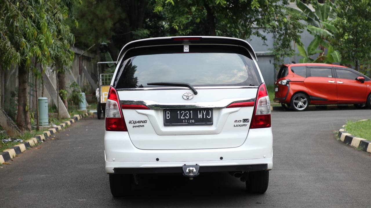 2014 Toyota Kijang Innova 2014 Toyota Kijang Innova