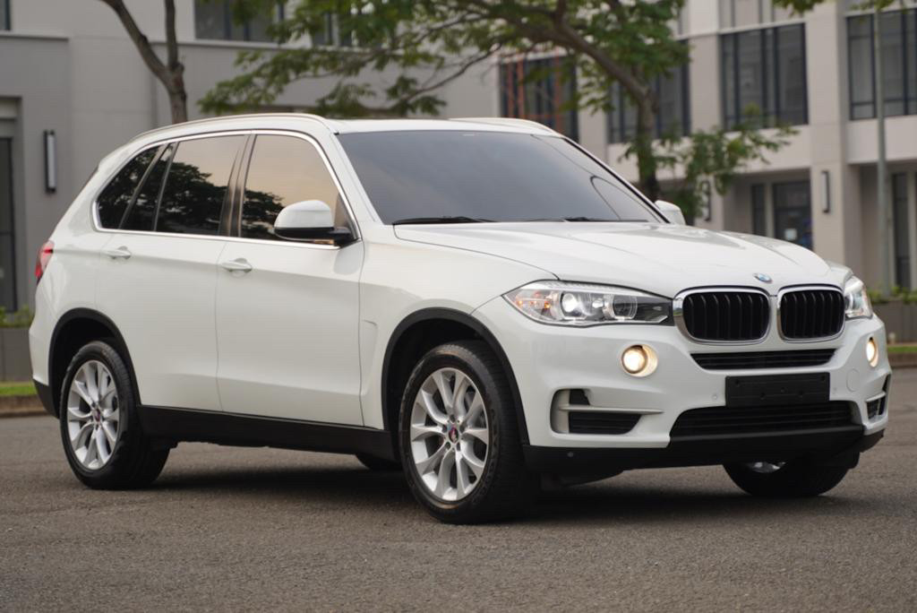 2015 BMW X5  xDrive25d 2015 BMW X5  xDrive25d