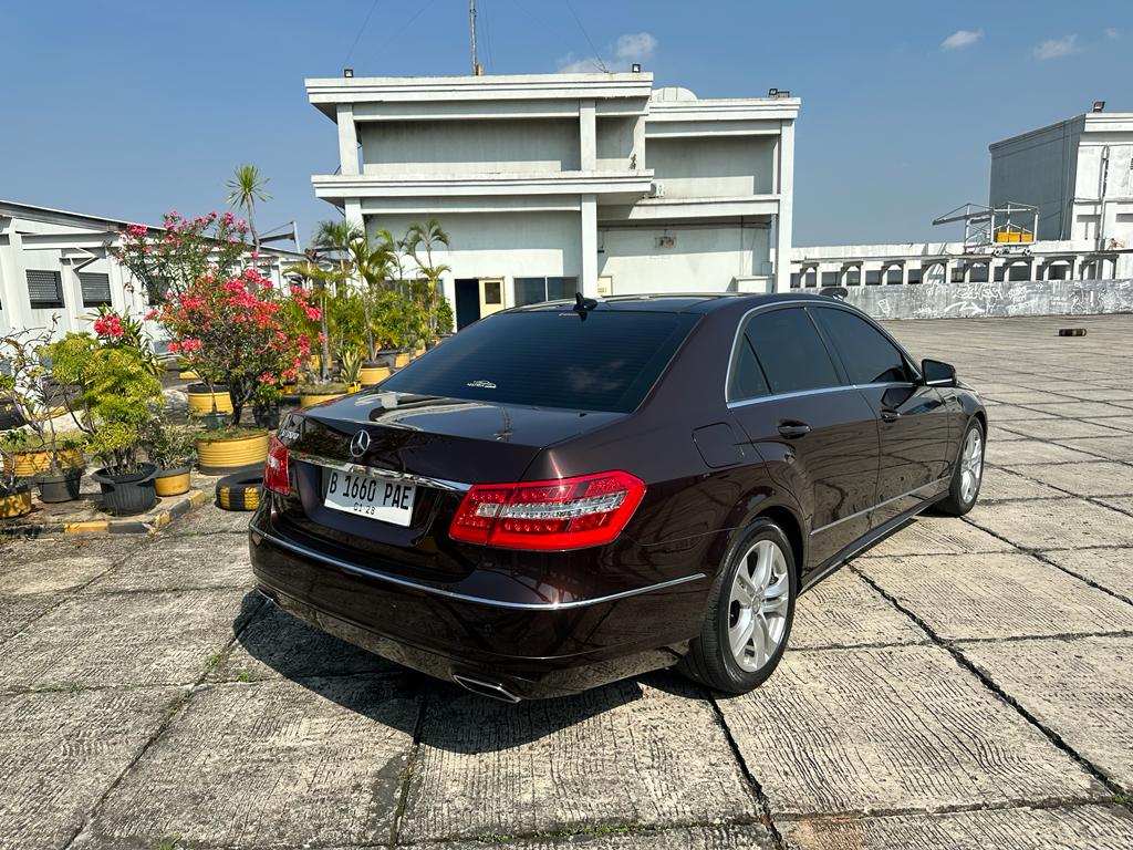 2012 Mercedes Benz E-Class 2012 Mercedes Benz E-Class