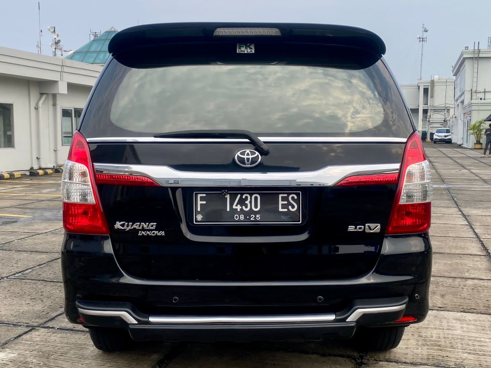2015 Toyota Kijang Innova 2015 Toyota Kijang Innova