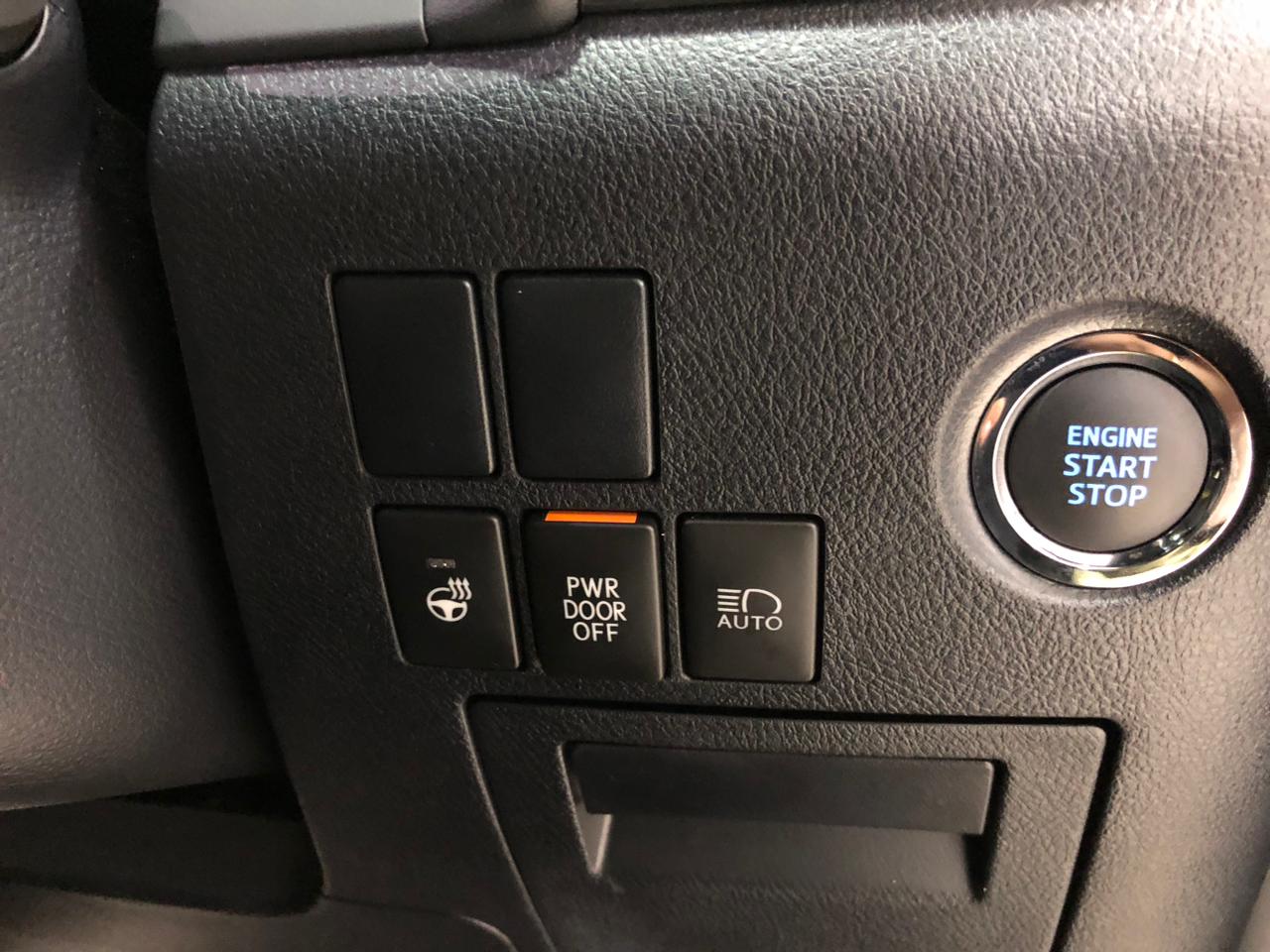 2022 Lexus LM 2022 Lexus LM