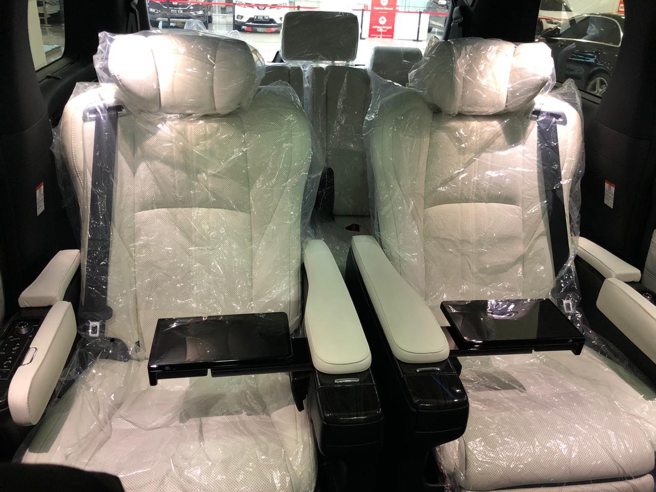 2022 Lexus LM 2022 Lexus LM