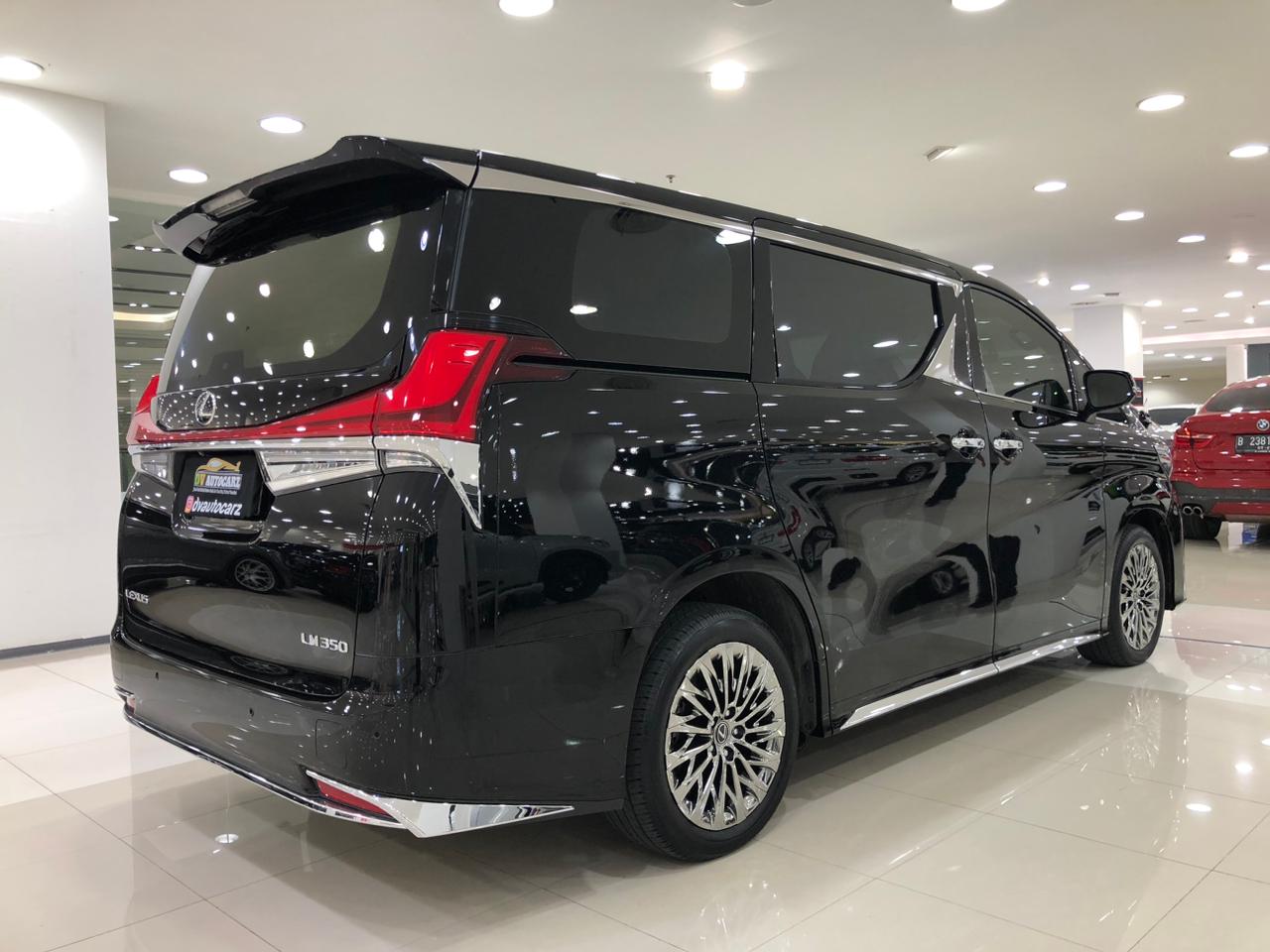 2022 Lexus LM 2022 Lexus LM