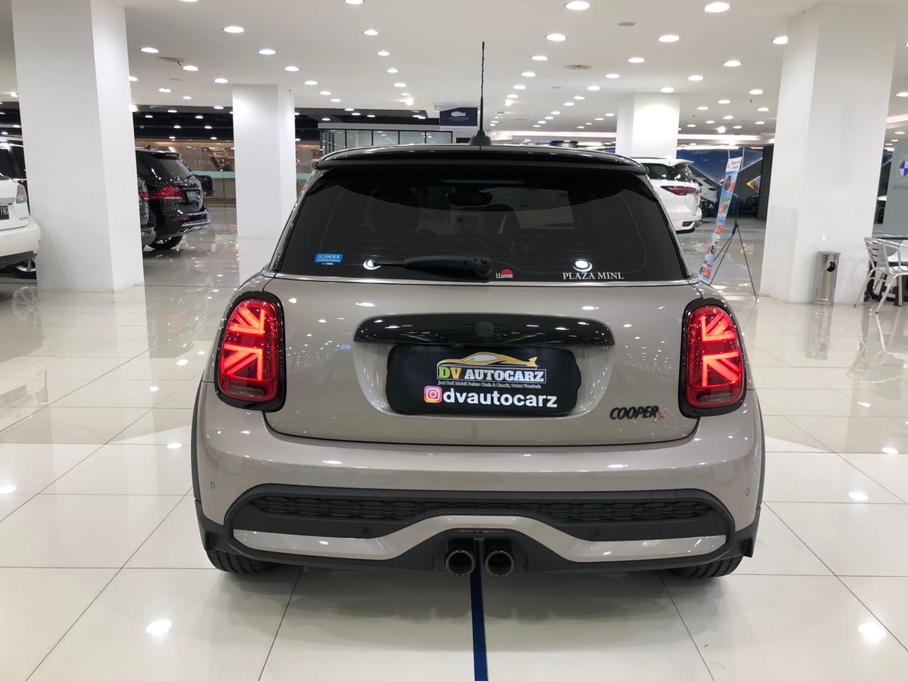 2022 MINI Cooper S 2022 MINI Cooper S