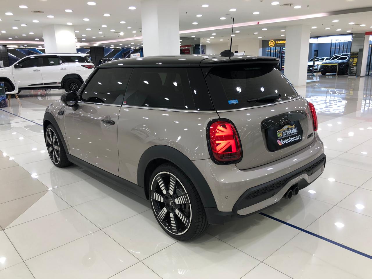 2022 MINI Cooper S 2022 MINI Cooper S