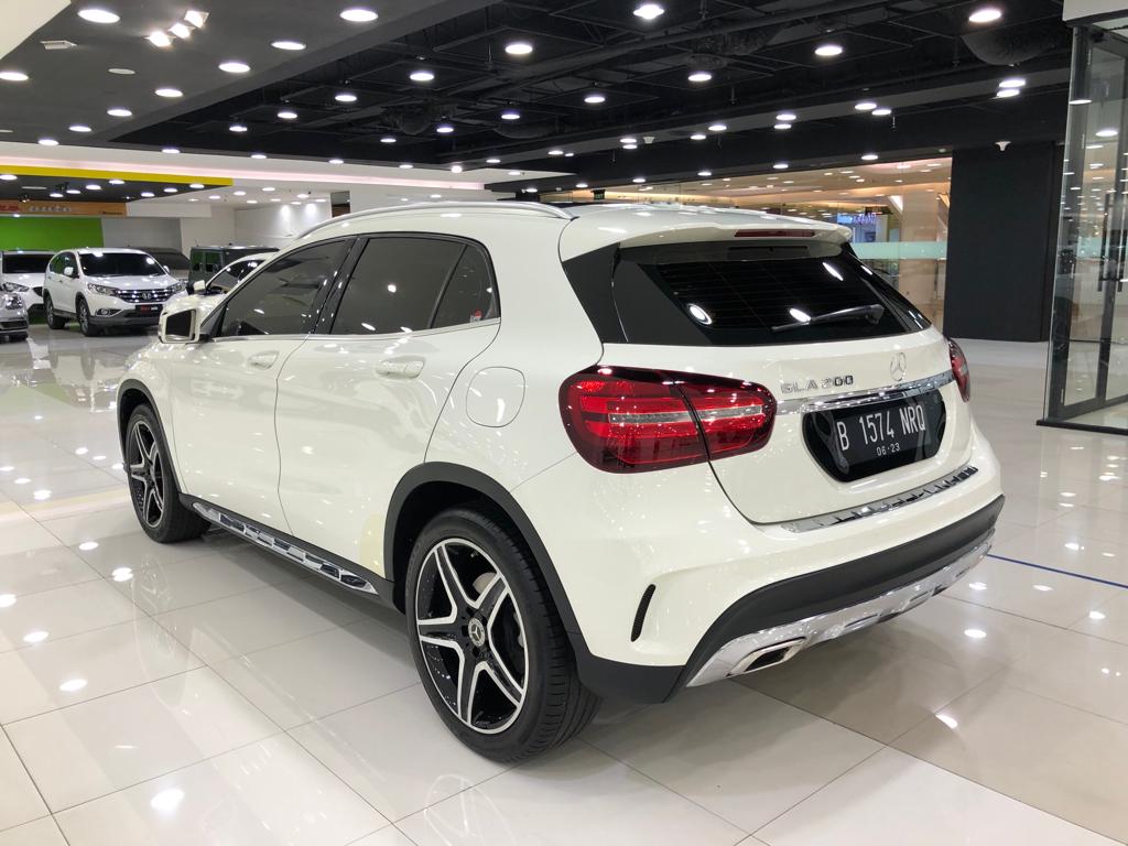 Old 2017 Mercedes Benz GLA-Class 200 AMG Line 200 AMG Line