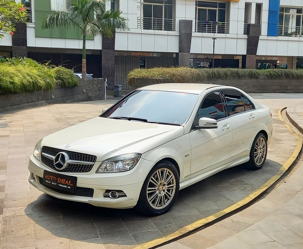2011 Mercedes Benz C-Class Sedan