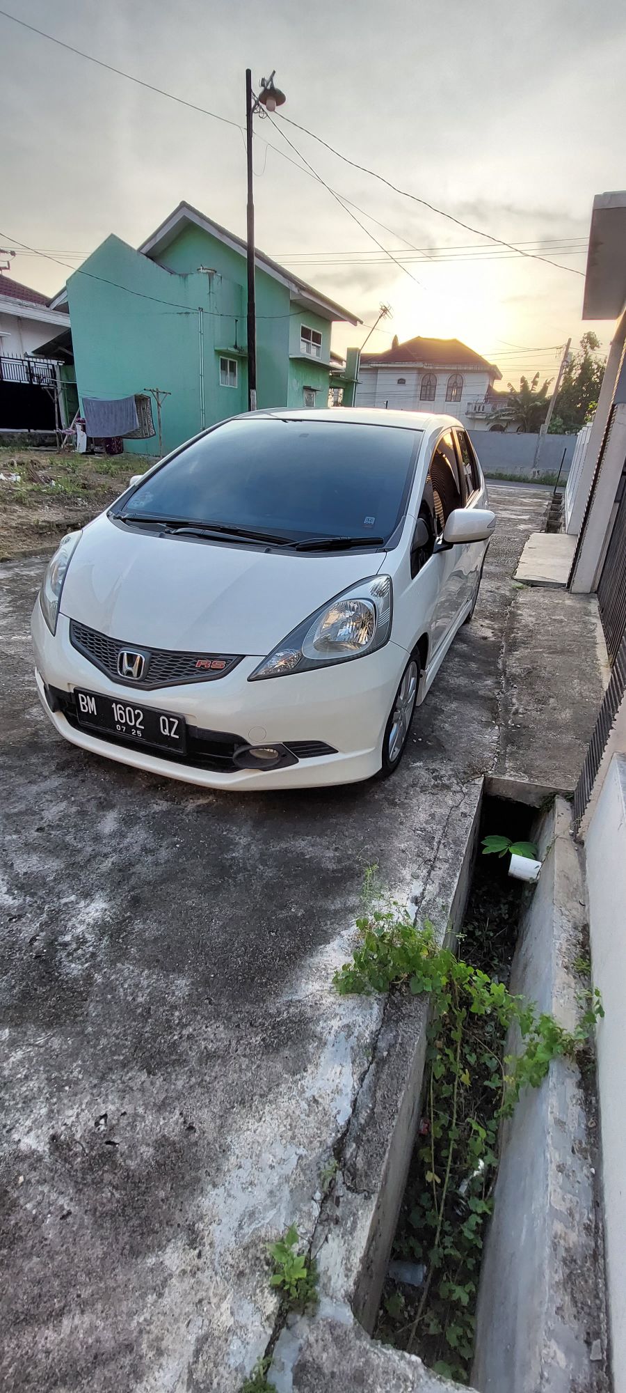 2010 Honda Jazz RS CVT Bekas 2010 Honda Jazz RS CVT Bekas