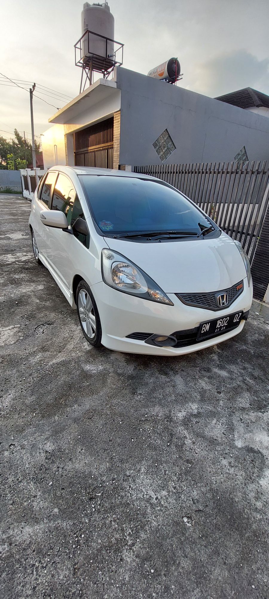 2010 Honda Jazz 2010 Honda Jazz