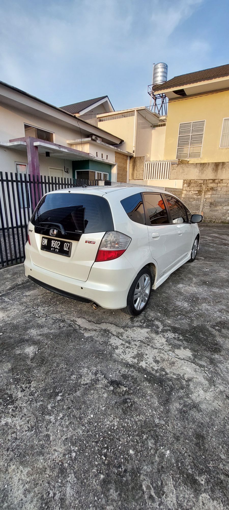 2010 Honda Jazz 2010 Honda Jazz
