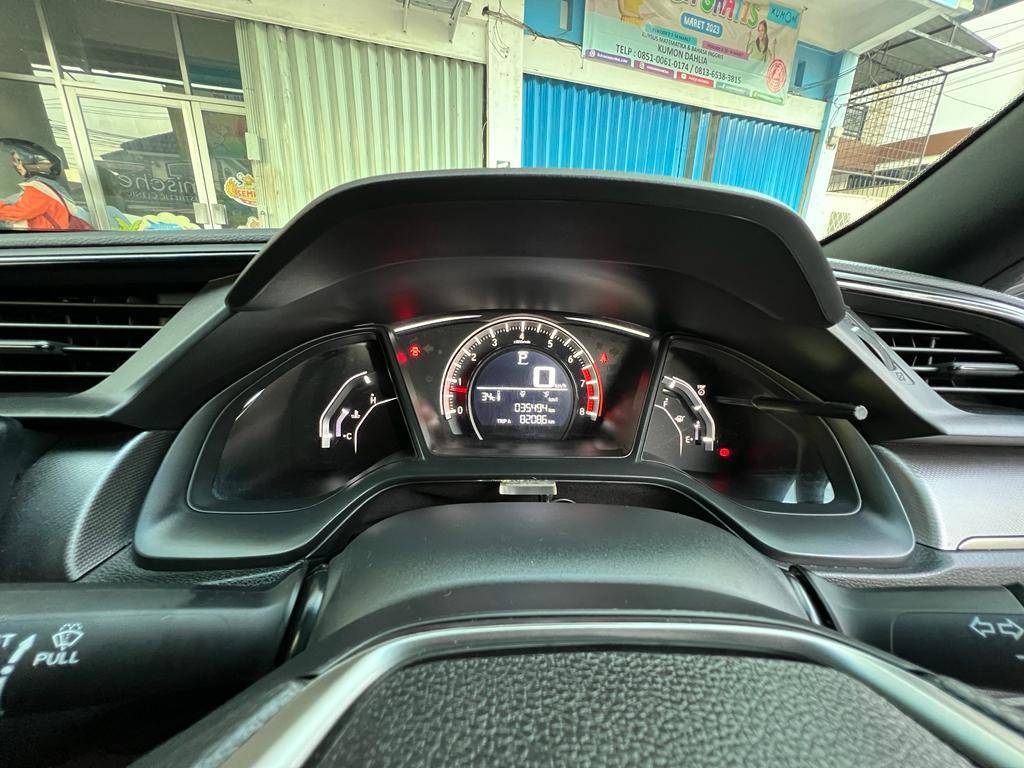 2017 Honda Civic Hatchback TURBO HATCHBACK E 1.5 AT 2017 Honda Civic Hatchback TURBO HATCHBACK E 1.5 AT