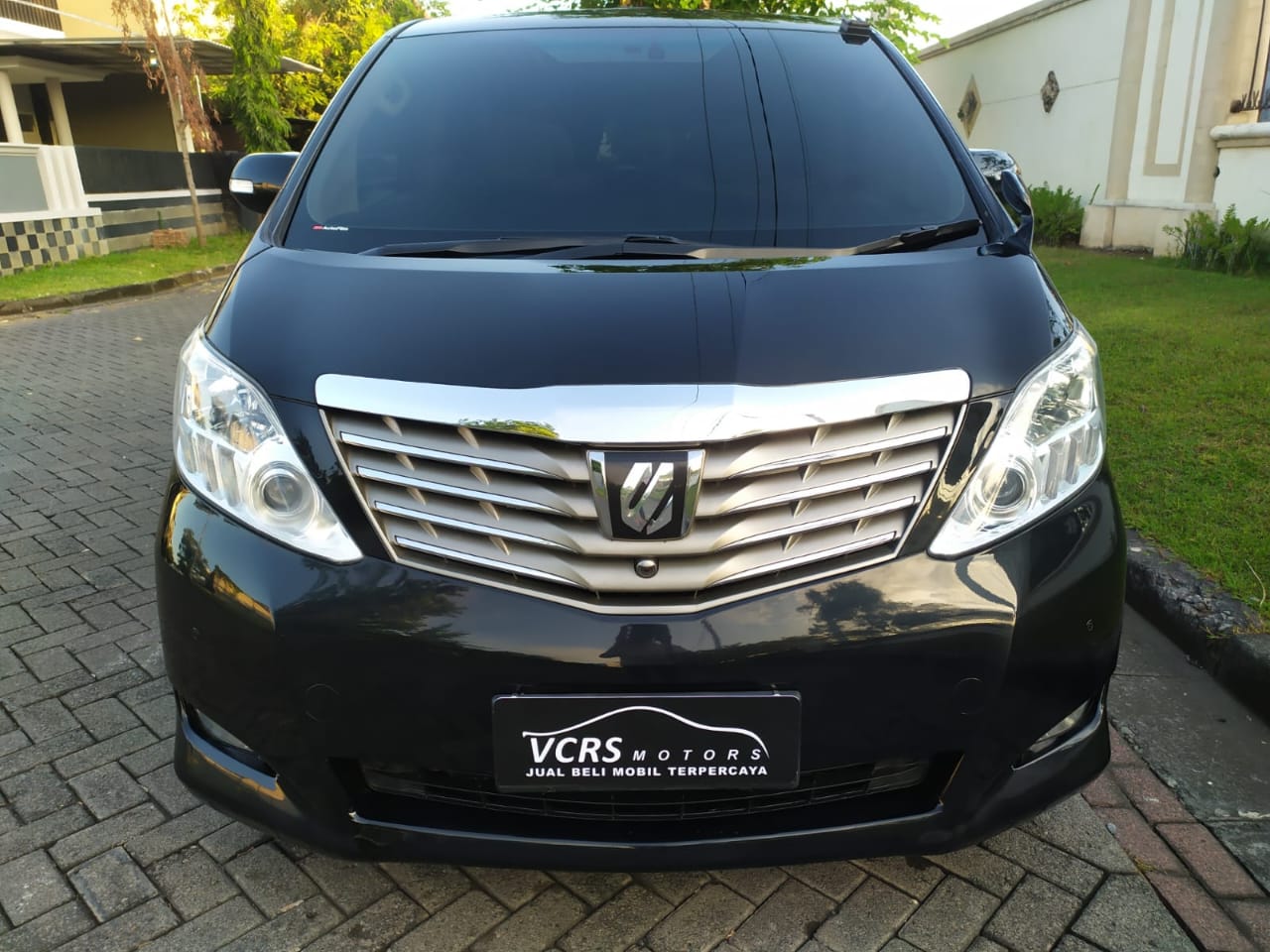 2010 Toyota Alphard Bekas 2010 Toyota Alphard Bekas