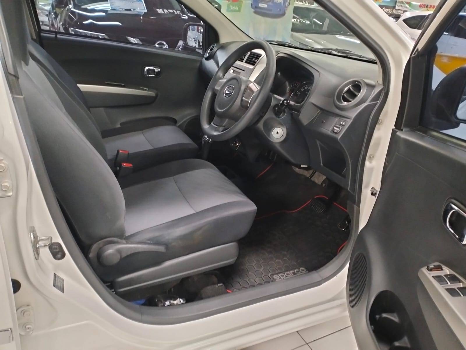 Used 2014 Daihatsu Ayla 1.0L X CVT 1.0L X CVT for sale