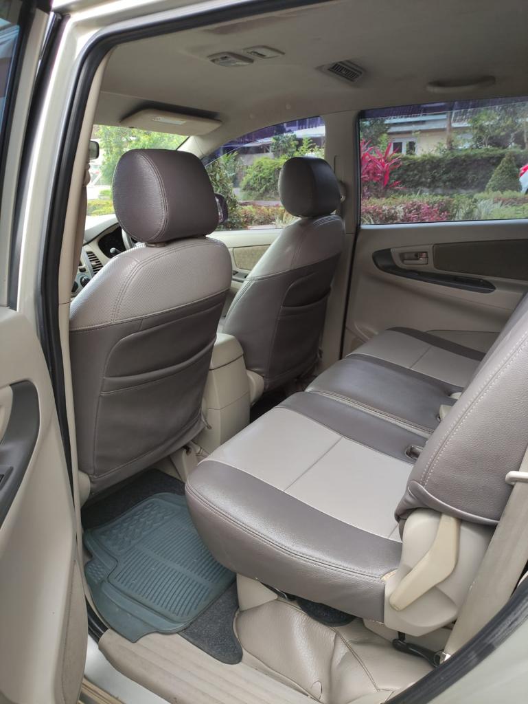 2012 Toyota Kijang Innova 2012 Toyota Kijang Innova