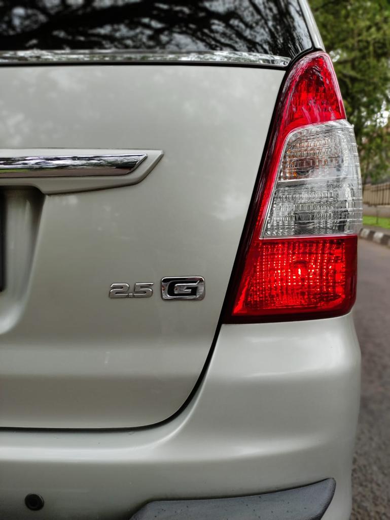 2012 Toyota Kijang Innova 2012 Toyota Kijang Innova