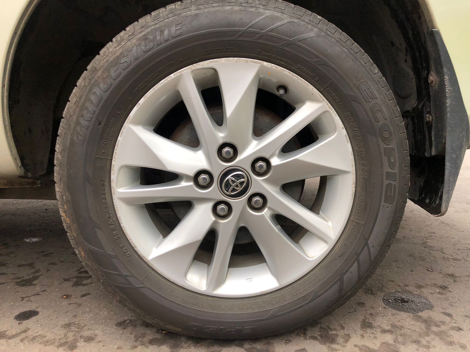 2012 Toyota Kijang Innova 2012 Toyota Kijang Innova