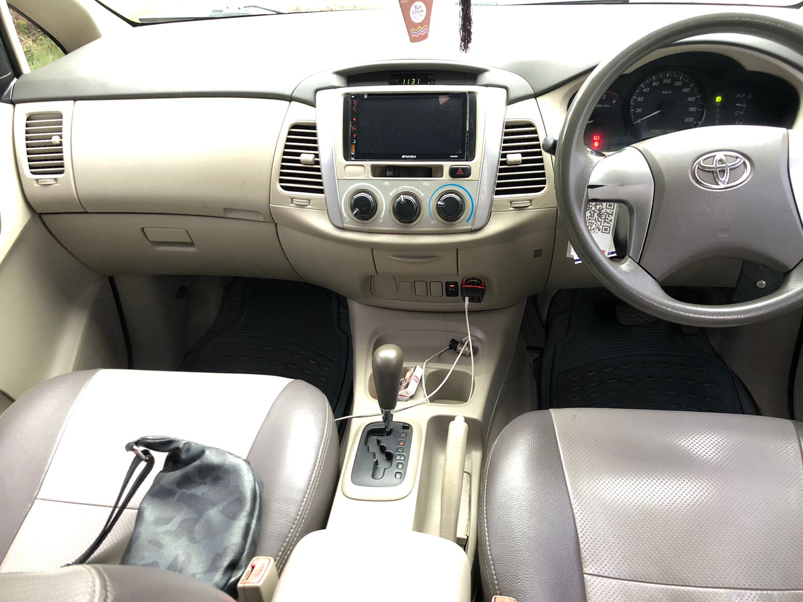 2012 Toyota Kijang Innova 2012 Toyota Kijang Innova