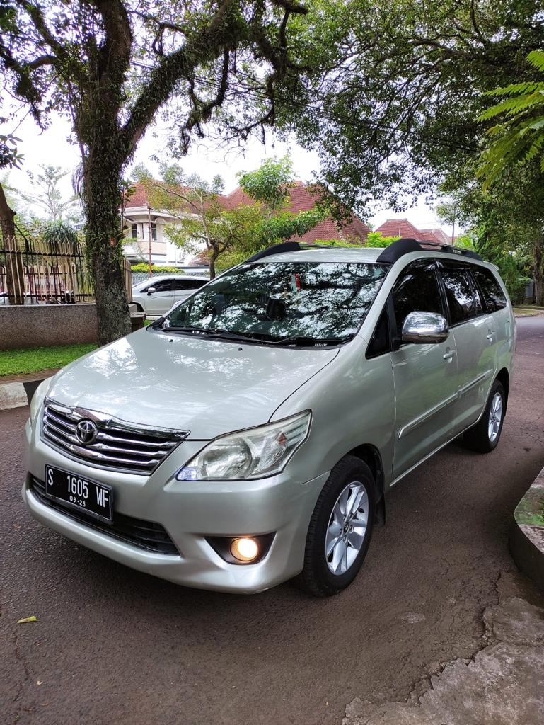 2012 Toyota Kijang Innova 2012 Toyota Kijang Innova