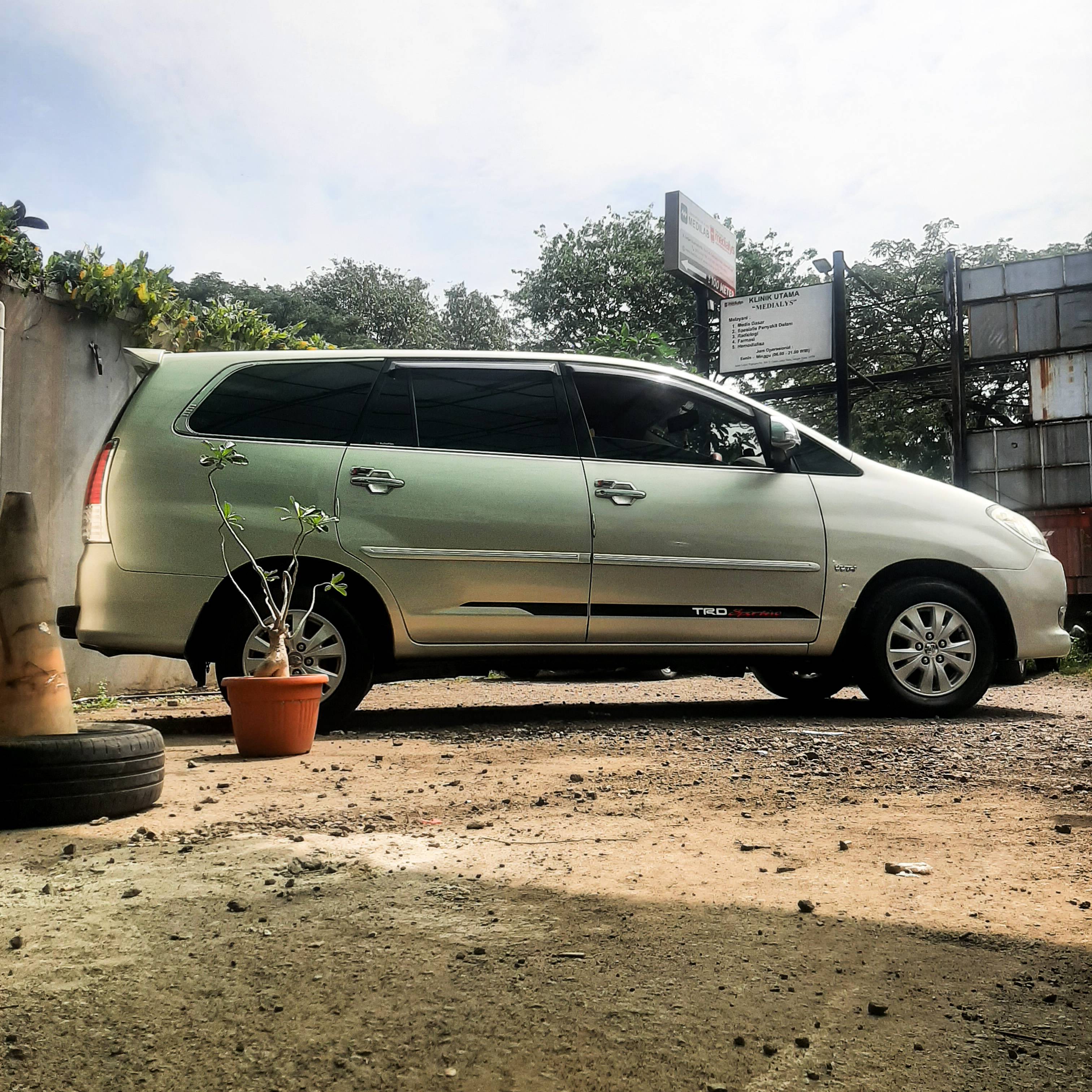 2009 Toyota Kijang Innova 2009 Toyota Kijang Innova