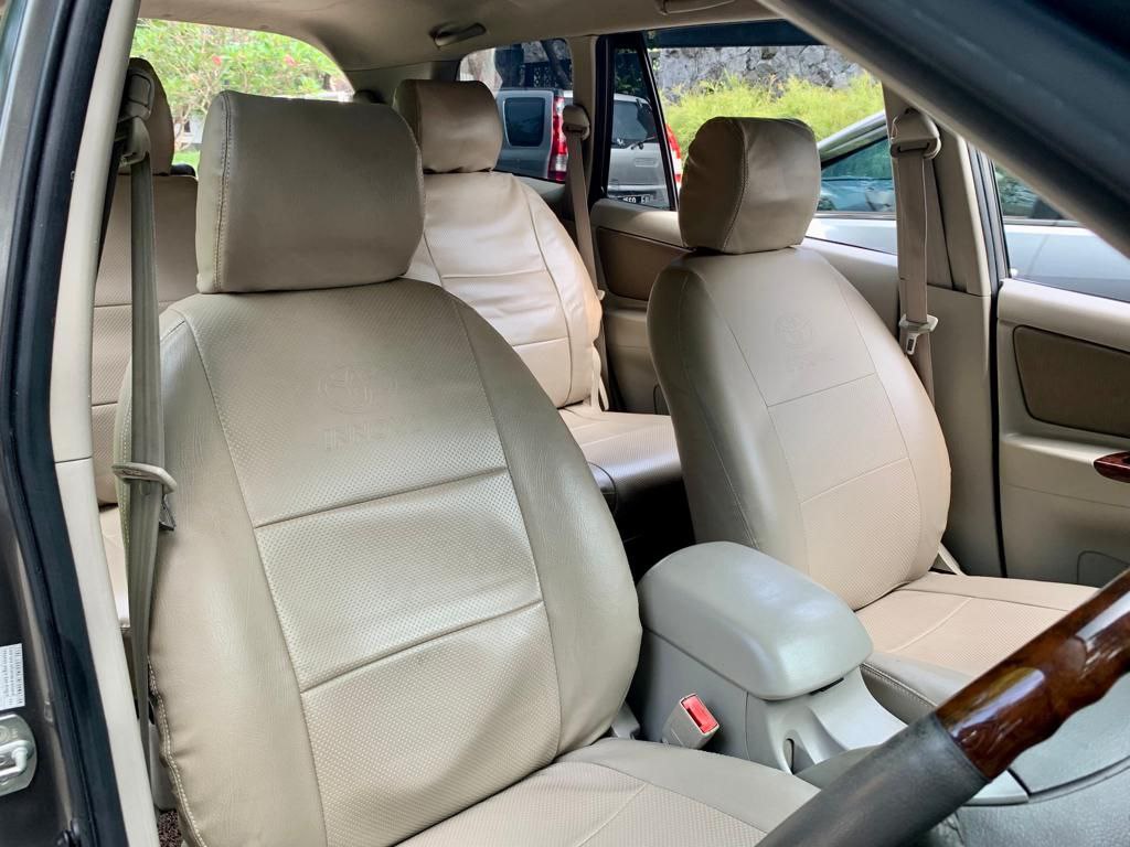 2013 Toyota Innova 2013 Toyota Innova