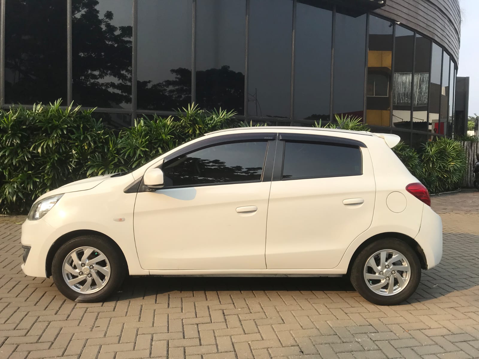 2016 Mitsubishi Mirage 2016 Mitsubishi Mirage