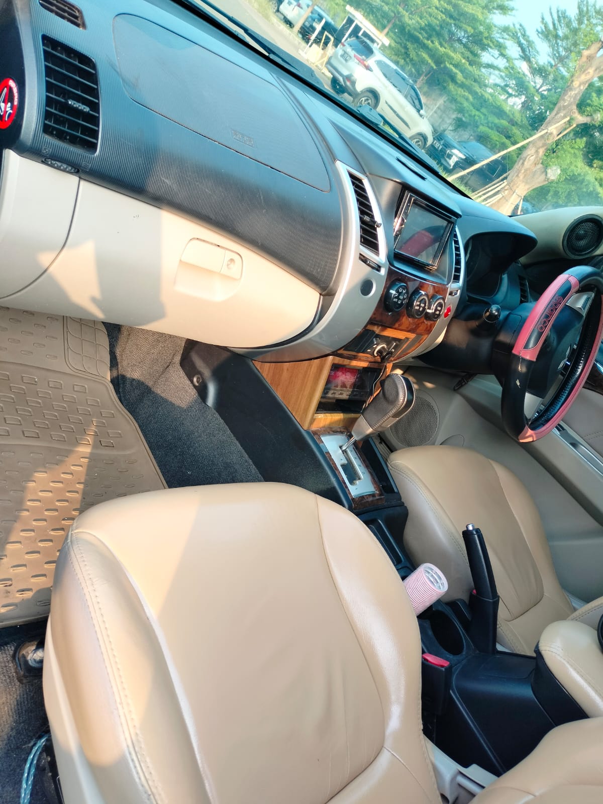 2010 Mitsubishi Pajero 2010 Mitsubishi Pajero