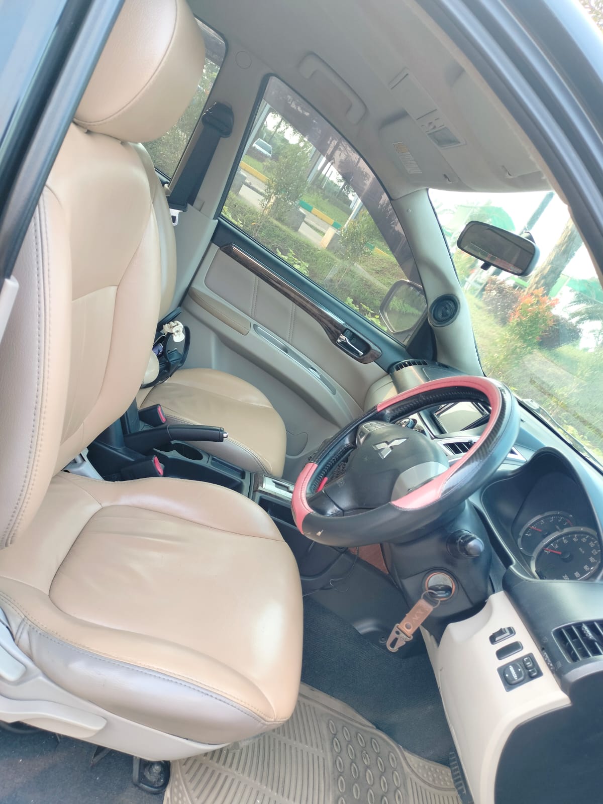 2010 Mitsubishi Pajero 2010 Mitsubishi Pajero