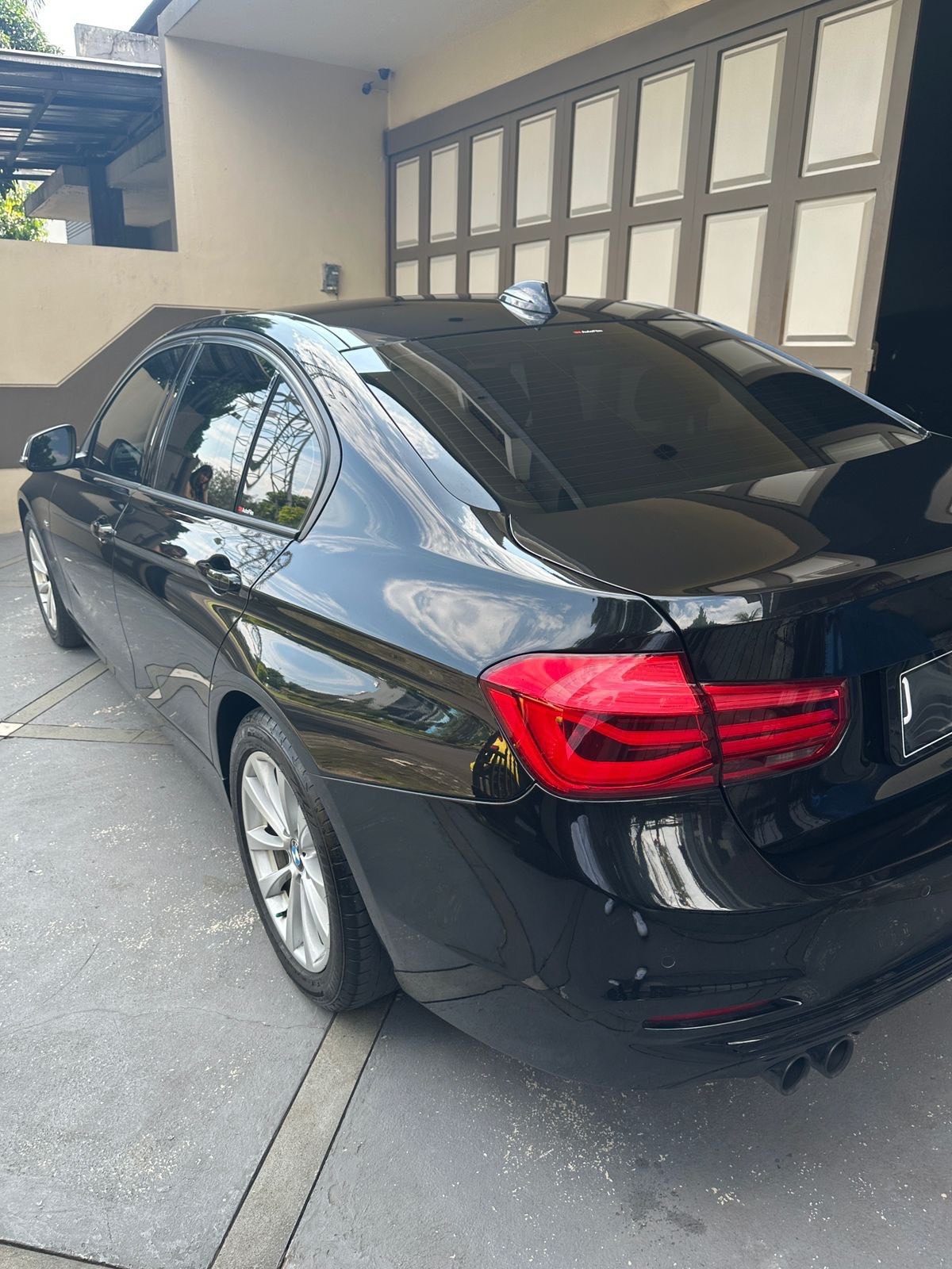 2017 BMW 3 Series Sedan 320i Sport 2017 BMW 3 Series Sedan 320i Sport