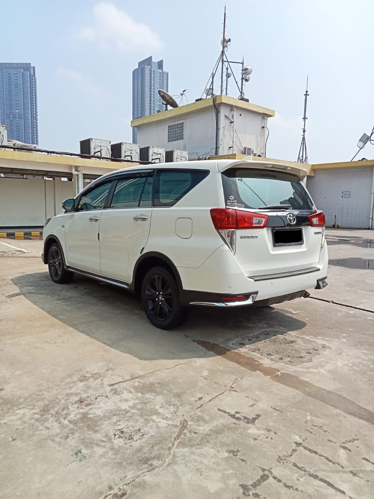 2018 Toyota Venturer 2018 Toyota Venturer