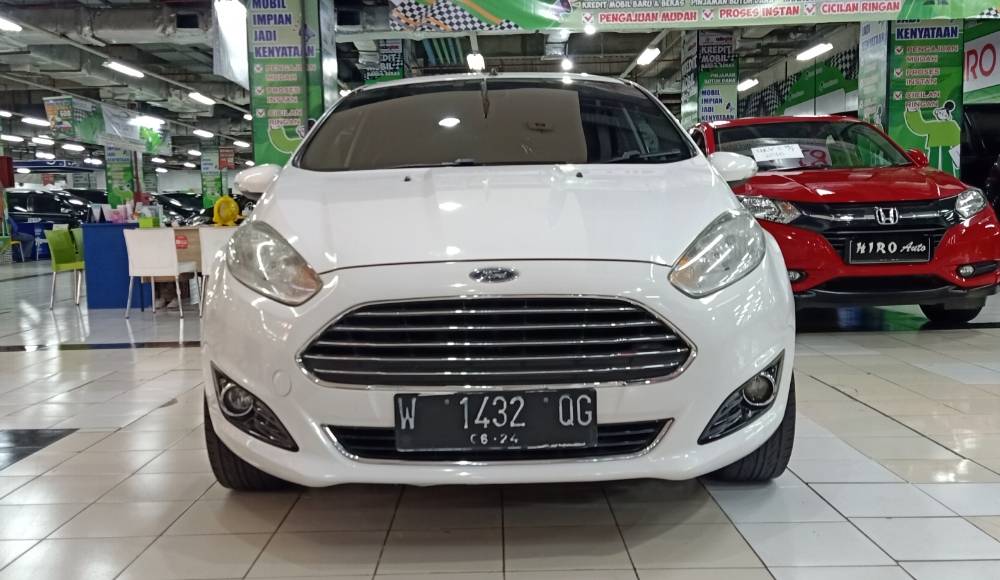 2014 Ford Fiesta  1.6 AT SPORT 1.6 AT SPORT bekas