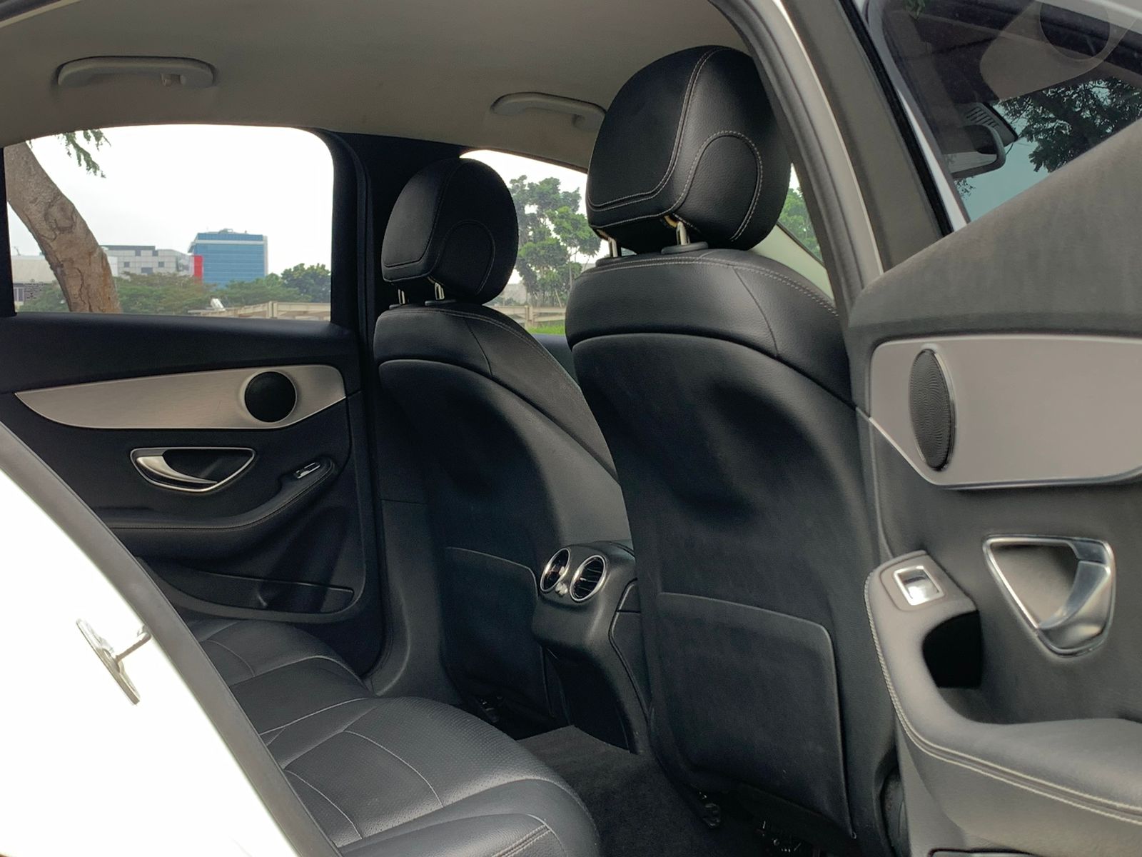 2017 Mercedes Benz C-Class Sedan 2017 Mercedes Benz C-Class Sedan