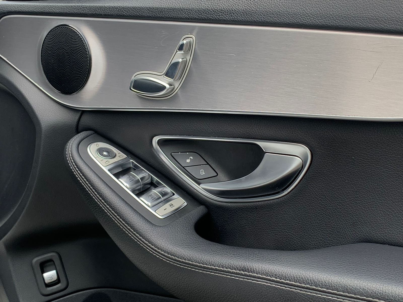 2017 Mercedes Benz C-Class Sedan 2017 Mercedes Benz C-Class Sedan