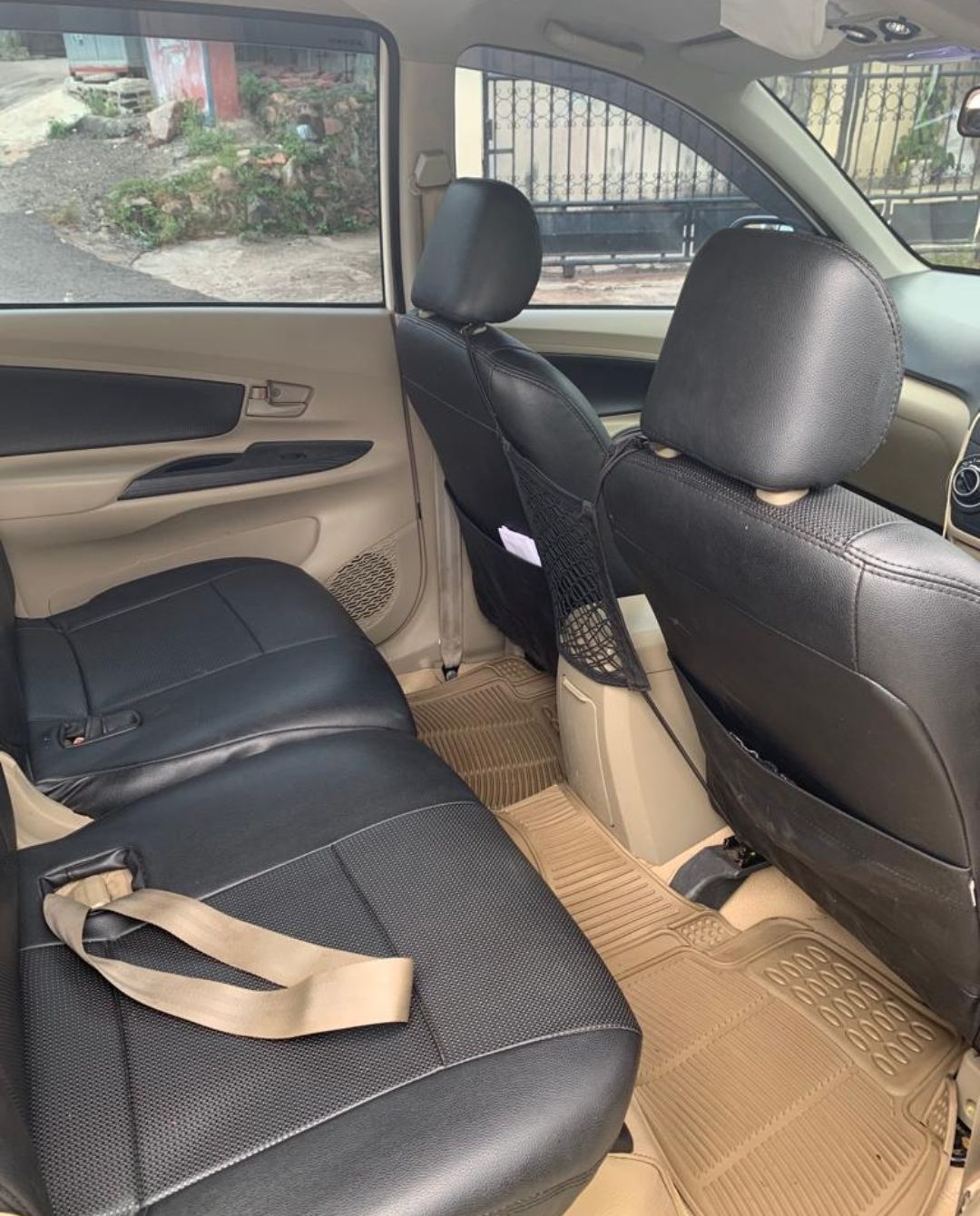 2013 Daihatsu Xenia 2013 Daihatsu Xenia