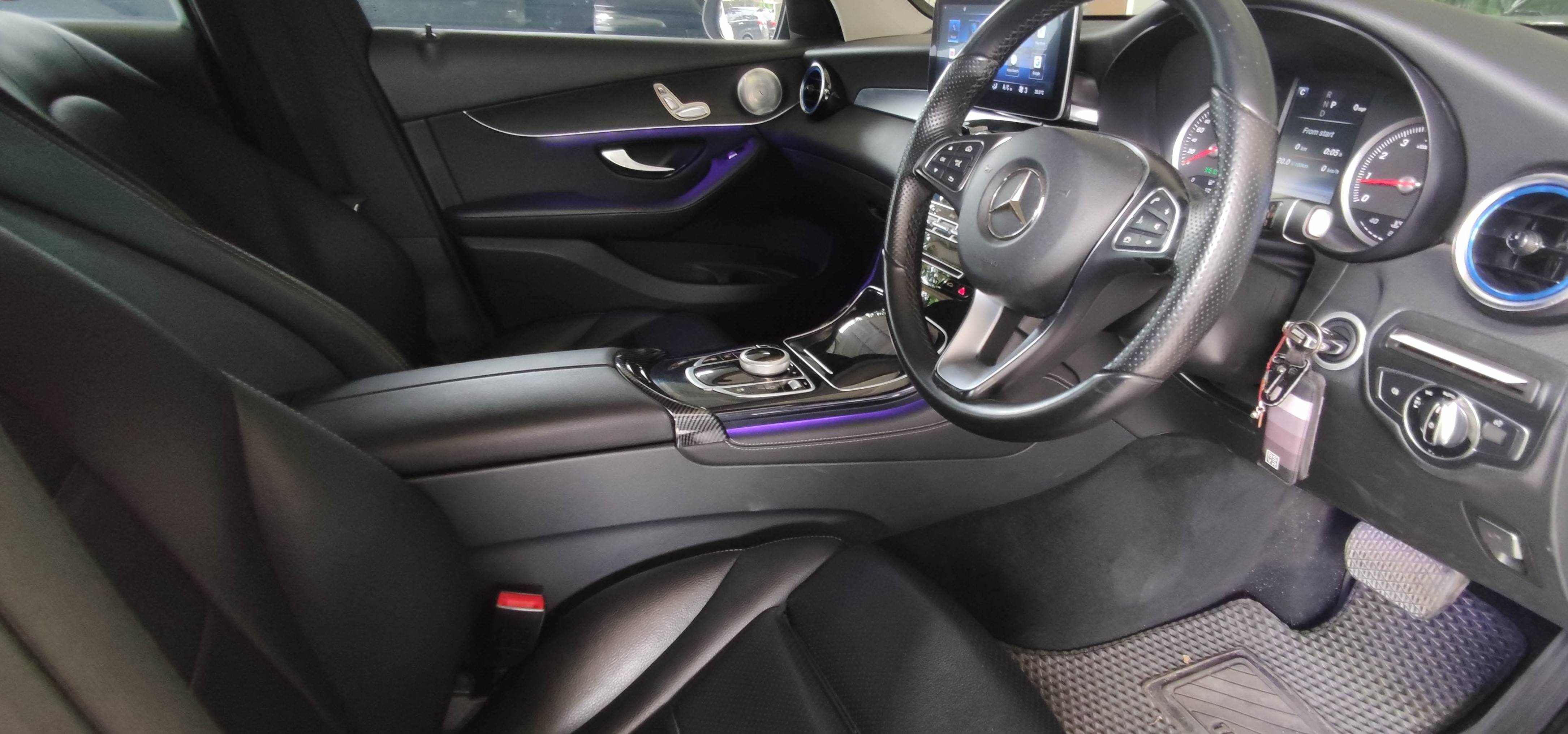 2017 Mercedes Benz GLC-Class 250 2017 Mercedes Benz GLC-Class 250